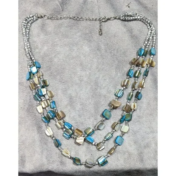 Mermaidcore Blue And Silver Tone Layered Shell Beaded Necklace - Picture 6 of 6